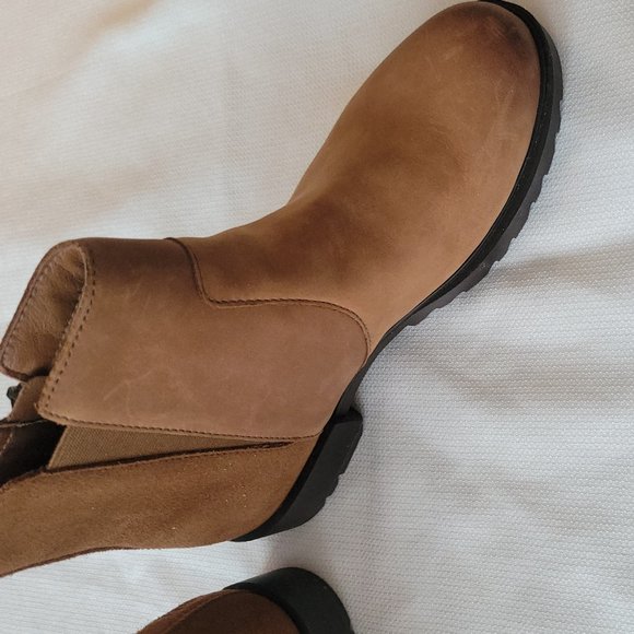 Sorel Emelie II tan suede zip bootie size 9 NWOB - Picture 8 of 12